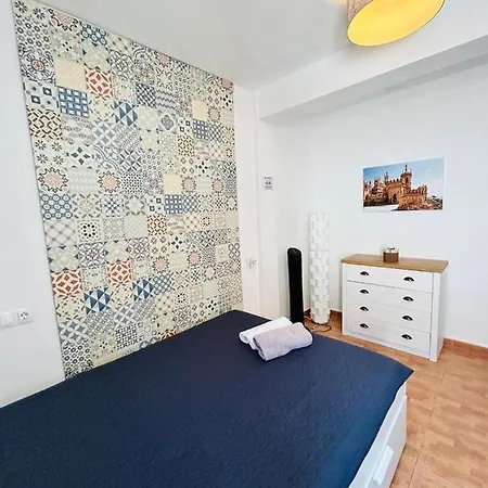 Boutique Flat With Terrace شقة
